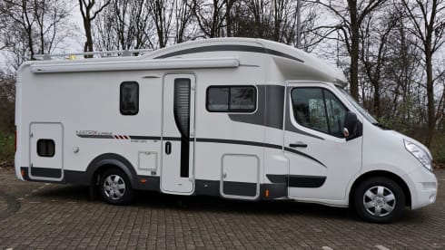 4p Adria Mobil semi-integrata dal 2013