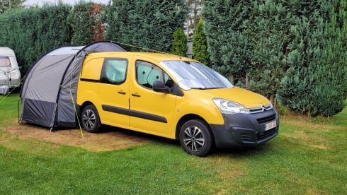 Postbusje – Sympathetic micro camper