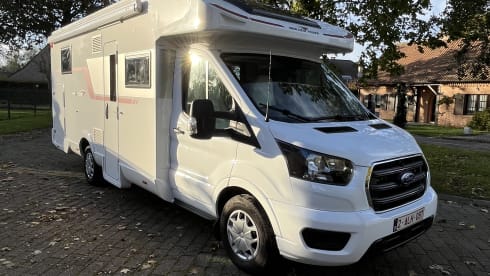 4p Ford semi-integrated uit 2020