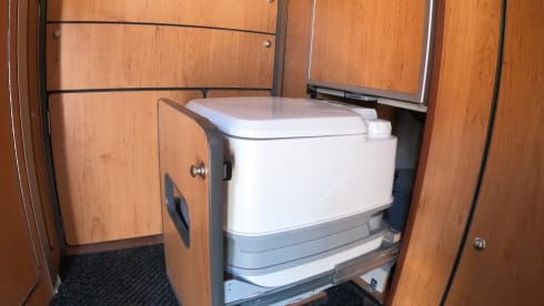 Momo – Wedges Unnecessary! Intelligent air suspension in the VW T6.1