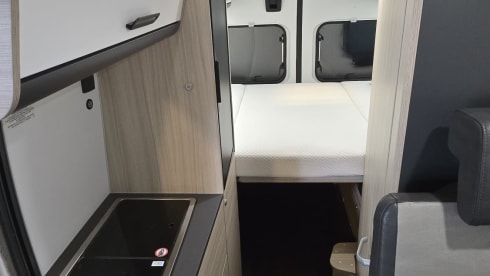 Offgrid Jumper  – 2p Sun Living bus from 2021