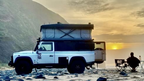 The Silver Bullit – Land Rover Defender (NL) 4x4 One-of-a-kind Custom made Offroad camper