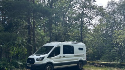 Big Penny – Cosy 2 berth Ford Camper