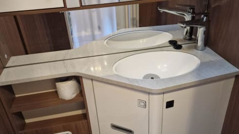 4p Bürstner integrated uit 2009