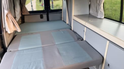 Carloz – * VW California Westfalia - Full option Campervan *