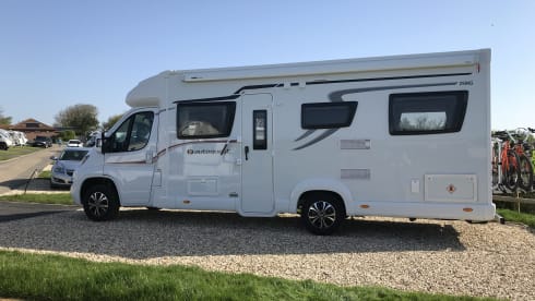 "Gigi" – Elddis Autoquest 196. 6 Berth, 6 Seatbelt family friendly!