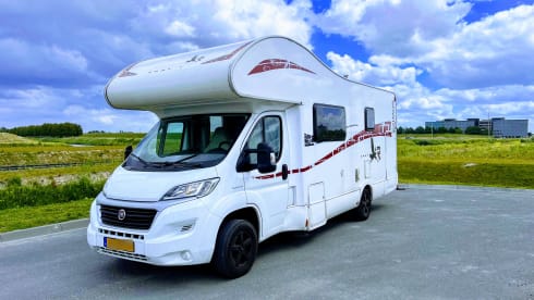 Rimor Seal 9 – The Family All Rounder