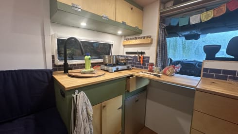 Go_vanture  – 3p Nissan campervan uit 2016