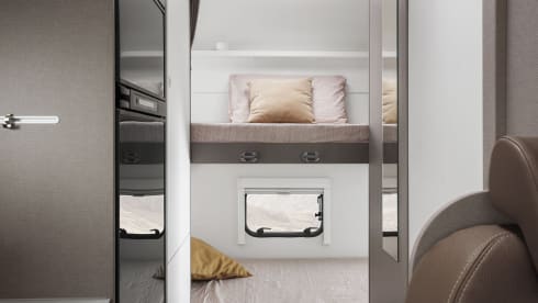 A6600BB – Etrusco 6 berth 6 seatbelts 2021. Automatic . 5G Internet. Solar Panels.