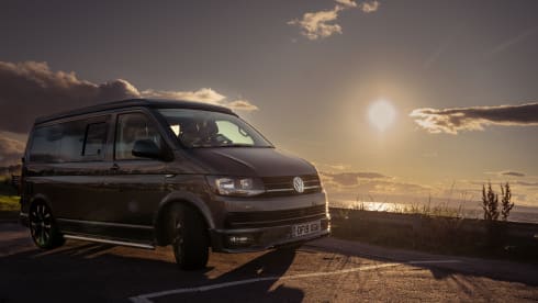 Boom – 4 berth Volkswagen campervan from 2019