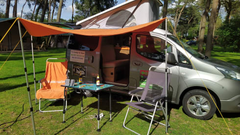 Hefdak Ecamper – 2p Nissan Bus aus 2015