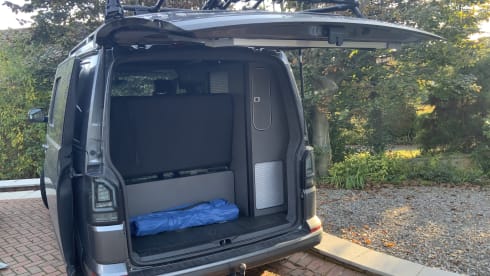 Swampy – VW T6 Transporter SWB 4Motion 4WD (Off grid) SWAMPER STYLE - With Canopy