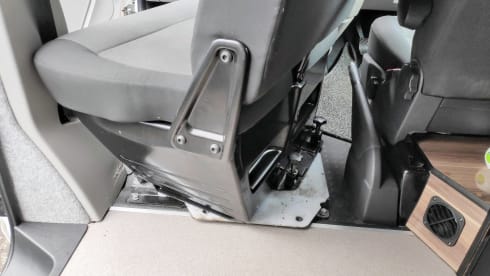 Mork - 4 berth Volkswagen campervan from 2018