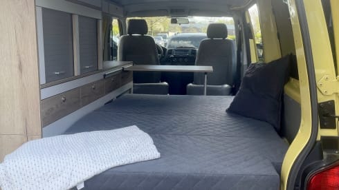 Mr.Yellow – VW T5.2 2.0TDI 
