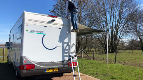 Huis op wielen – Hymer B644 for the whole family