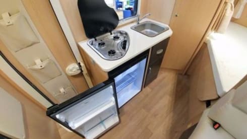 A-type – Compact young camper; very fully equipped