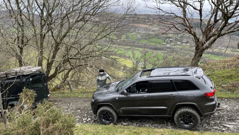 Trailhawk – 2p Other rooftop from 2018