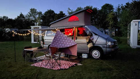 Volkswagen camper bus – Volkswagen camper van!