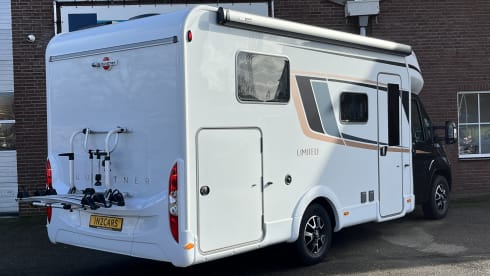 Vrijheid 3 – Very luxurious Bürstner T690 Length beds + lifting bed 2023