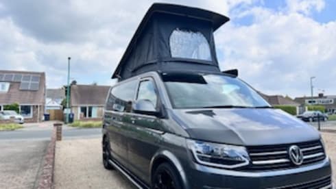 Grey Wolf – 4 berth VW T6 Converted 2016 Camper 