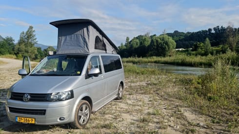 Silverstar – 4p Volkswagen camper van from 2011