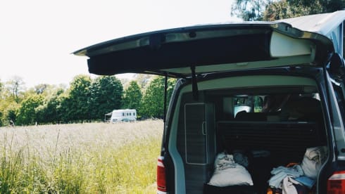 the.VANhoutte – 4p Volkswagen bus from 2019
