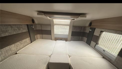 Hatty  – Fiat Swift Kon-tiki 635 LOVELY* 