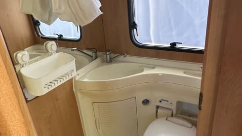 5 berth Fiat mclouis Lagan  2008 