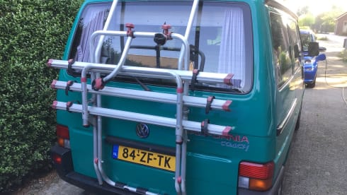 Kermit – Original Volkswagen t4 California 1994 6 persons off-grid