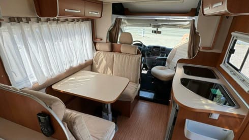 Maccie – 4p McLouis semi-integrated from 2011