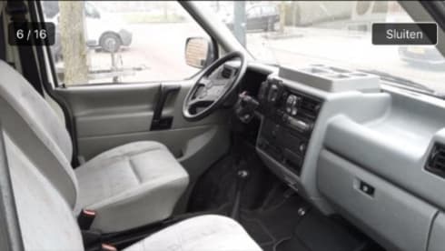 Aloha  – Adventurous VW T4 Camper