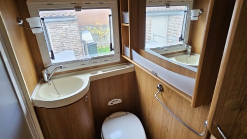 4p Ford alcove from 2007