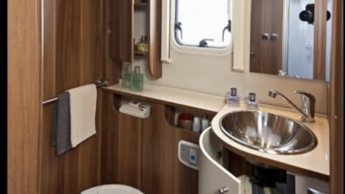 TOP Full Optional Motorhome