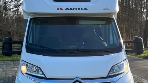 Luxury Adria Matrix 670 SL