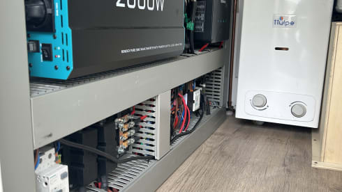 Bertje de Boxer – 3-Personen-Peugeot-Bus aus dem Jahr 2016