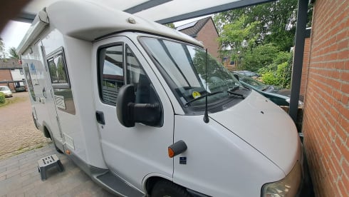 Sun TI – Camping-car Knaus 2004