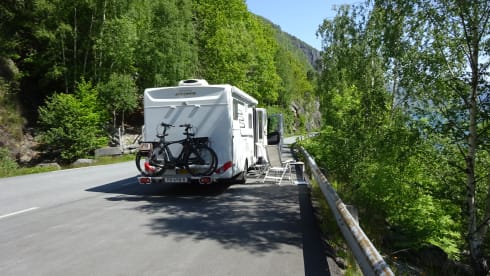 Beemster 7 – Hymer, 2 person camper, automatic with many options