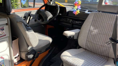 Bussie – Volkswagen T3 Westfalia Bus camper from 1986