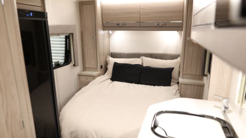 Big Bertha – 4 berth Elddis 150 Autoquest 2022 *insurance included*