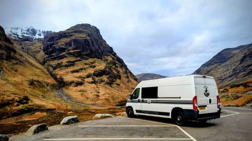 Blà Bheinn – 3 berth Citroën bus from 2016