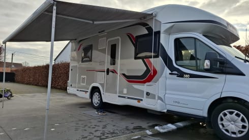 5p Challenger semi-integrated uit 2021