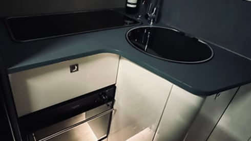 Bluff – Luxury 4 berth Laika Kosmo Motorhome / Camper - Brand New 2024 - Automatic