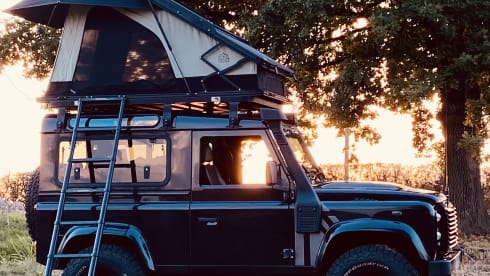 Den Jay – 2p Land Rover rooftop uit 2011