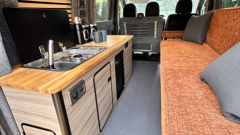 The Nomad – 2 berth Citroën campervan from 2015