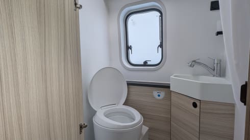 Sunliving Bus – 3p Sun Living bus from 2025