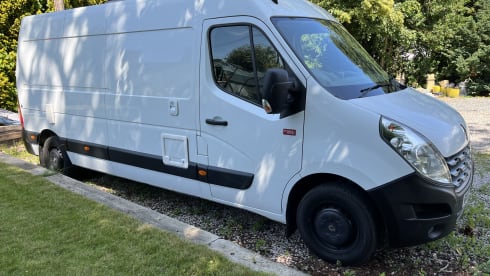Big Bex – 2 berth Campervan