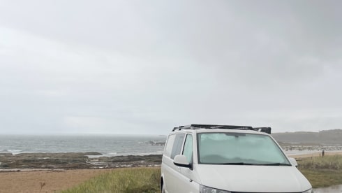 Sunny Scotland Campers  – Volkswagen transporter, sleeps 2 and pet friendly