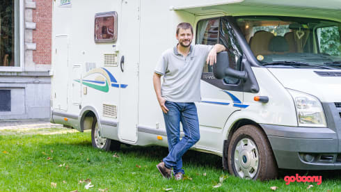  Chausson Flash 03 – Comfortable family camper with bunk beds