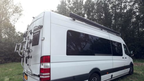 4p Mercedes-Benz buscamper uit 2014