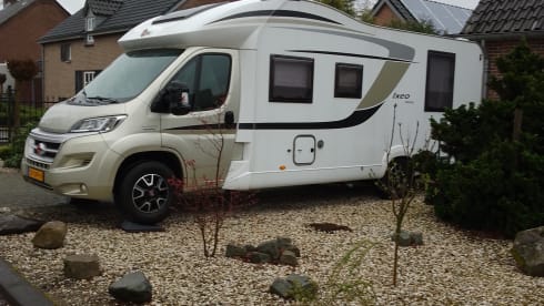 4p Bürstner semi-integrated from 2016